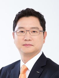 '창업주 3세' 윤웅섭 대표이사, 일동제약 회장 승진