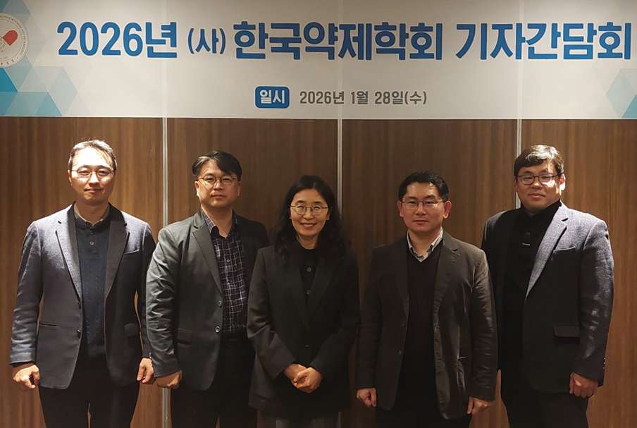 조정원 약제학회장 "재정절감 목적, 제네릭 약가인하 부적절"