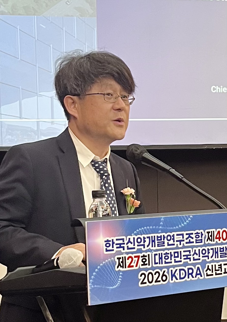 "배리트락스 개발 기간만 23년…허가 비결은 민관협력"