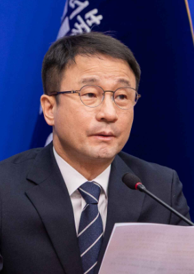 한병도 원내대표 "부인은 근무약사…차명약국 연루설 왜곡"