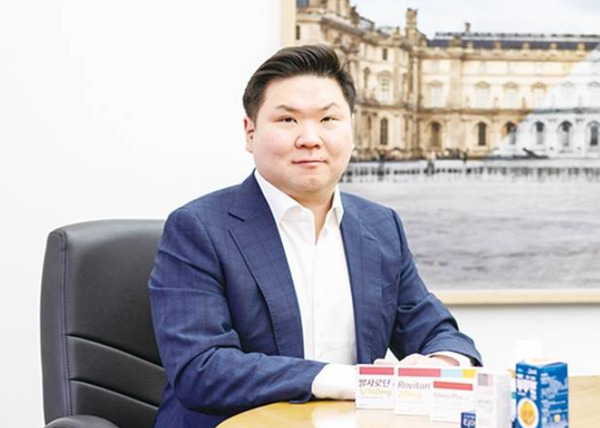 삼일제약, 3세 허승범 회장 지배력 강화…허강 20만주 증여