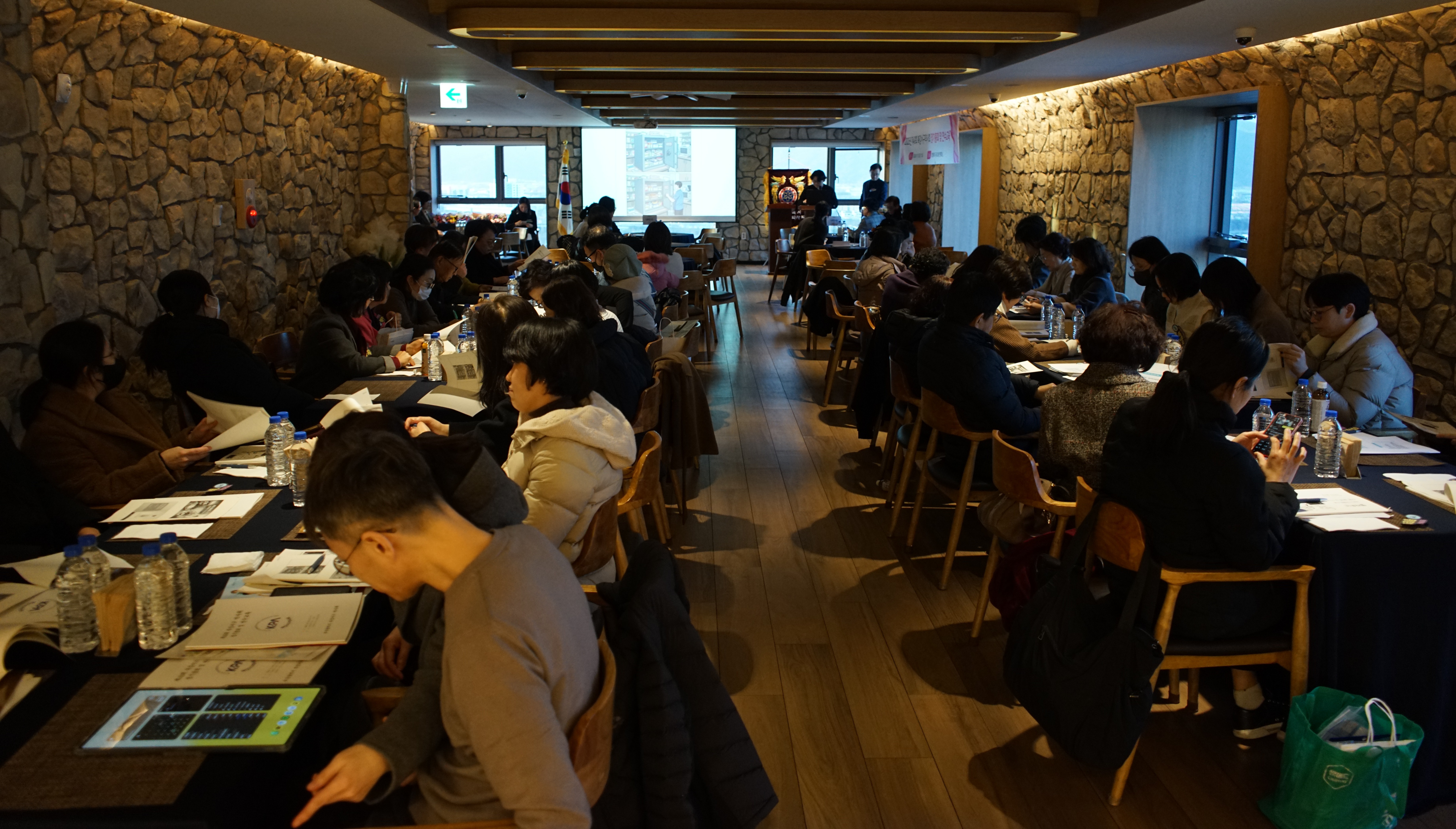 [부산 북강서구] "지역약국 활성화 방안 마련하자"