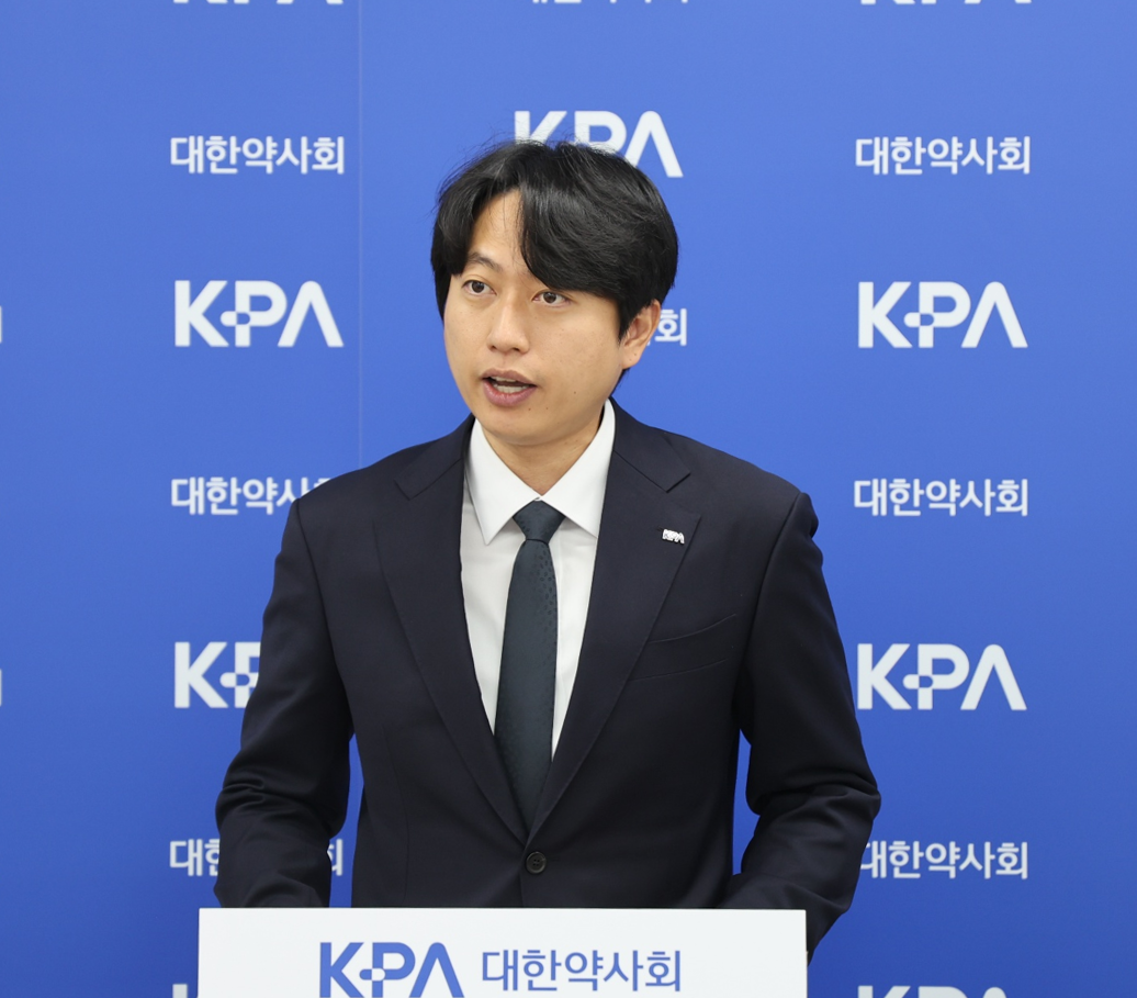 "역대 최고 인상률에도 배고프다"…약국 수가 구조개편 추진