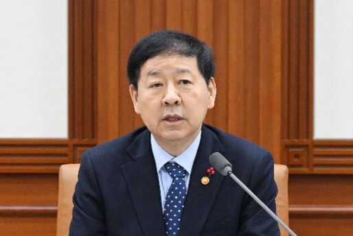구윤철 부총리 "보건의료 필수품에 나프타 최우선 공급 중"